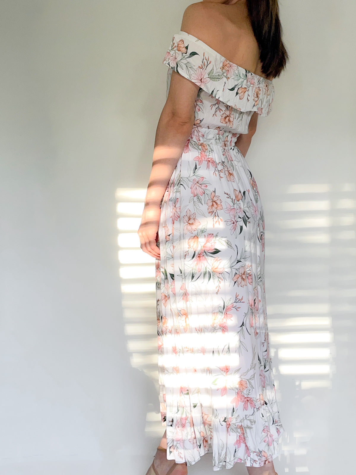 Soft Off-shoulder Floral Maxi Dress - White/Pink Floral