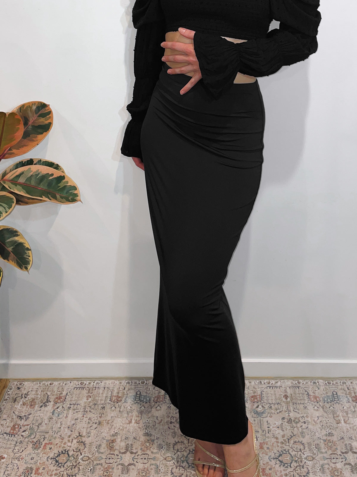 Slinky Bodycon Maxi Skirt in Black