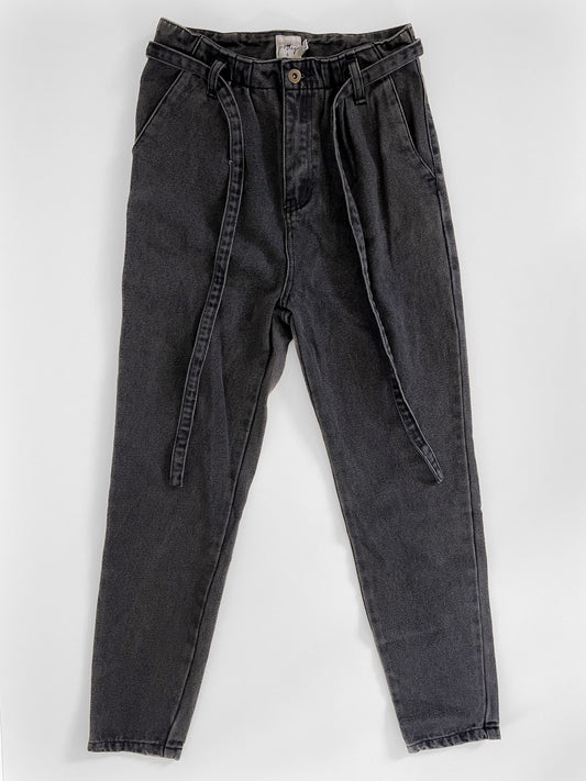 Tie Waist Pleat Front Jeans in Washed Black