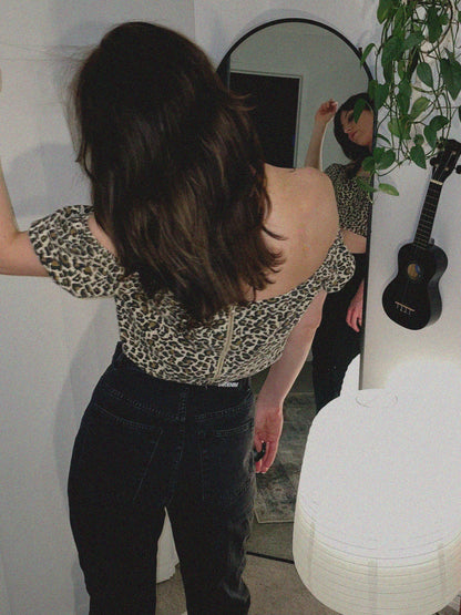 Cotton Crop Puff Sleeve Top - Leopard Print