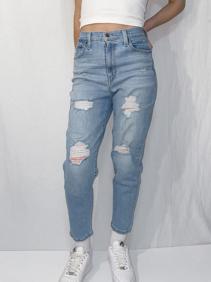 Distressed High Waist Stretch Mom Jeans in Light Wash Blue