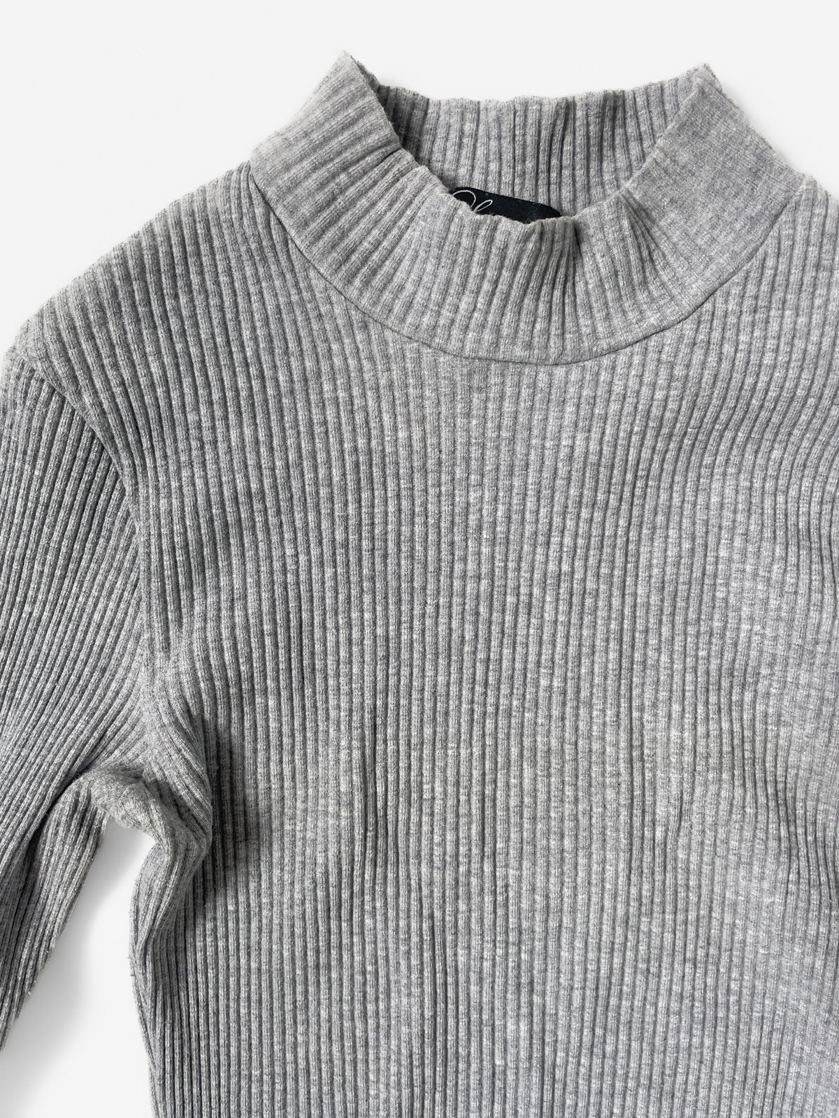 Ribbed Mock Neck Cropped Skivvy in Grey