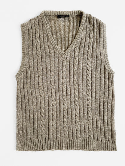 Cable Knit Vest in Oatmeal