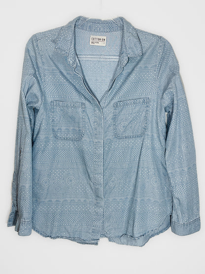 Soft Chambray Shirt With Western Spot Print