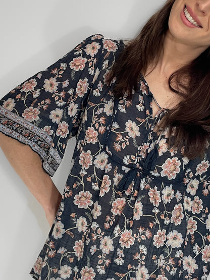Jacobean Floral Cotton & Linen Blouse