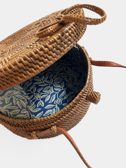Straw Clamshell Shoulder Bag with Blue Botanical Lining