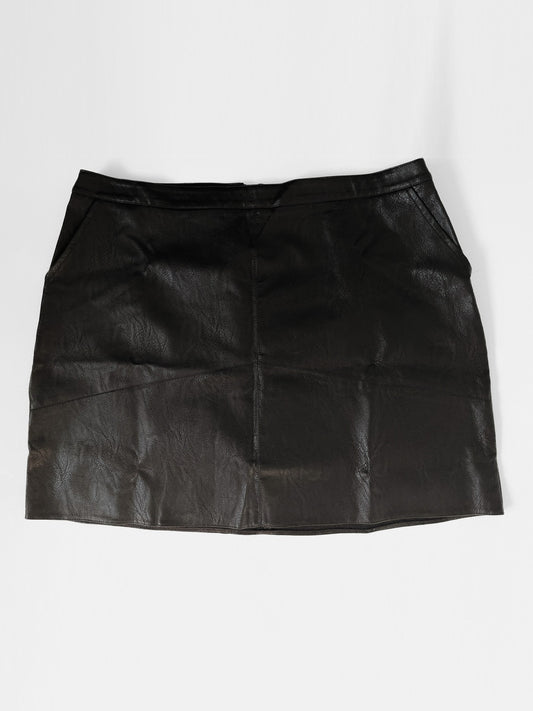 Faux Leather Natural Grain Mini Skirt - Black